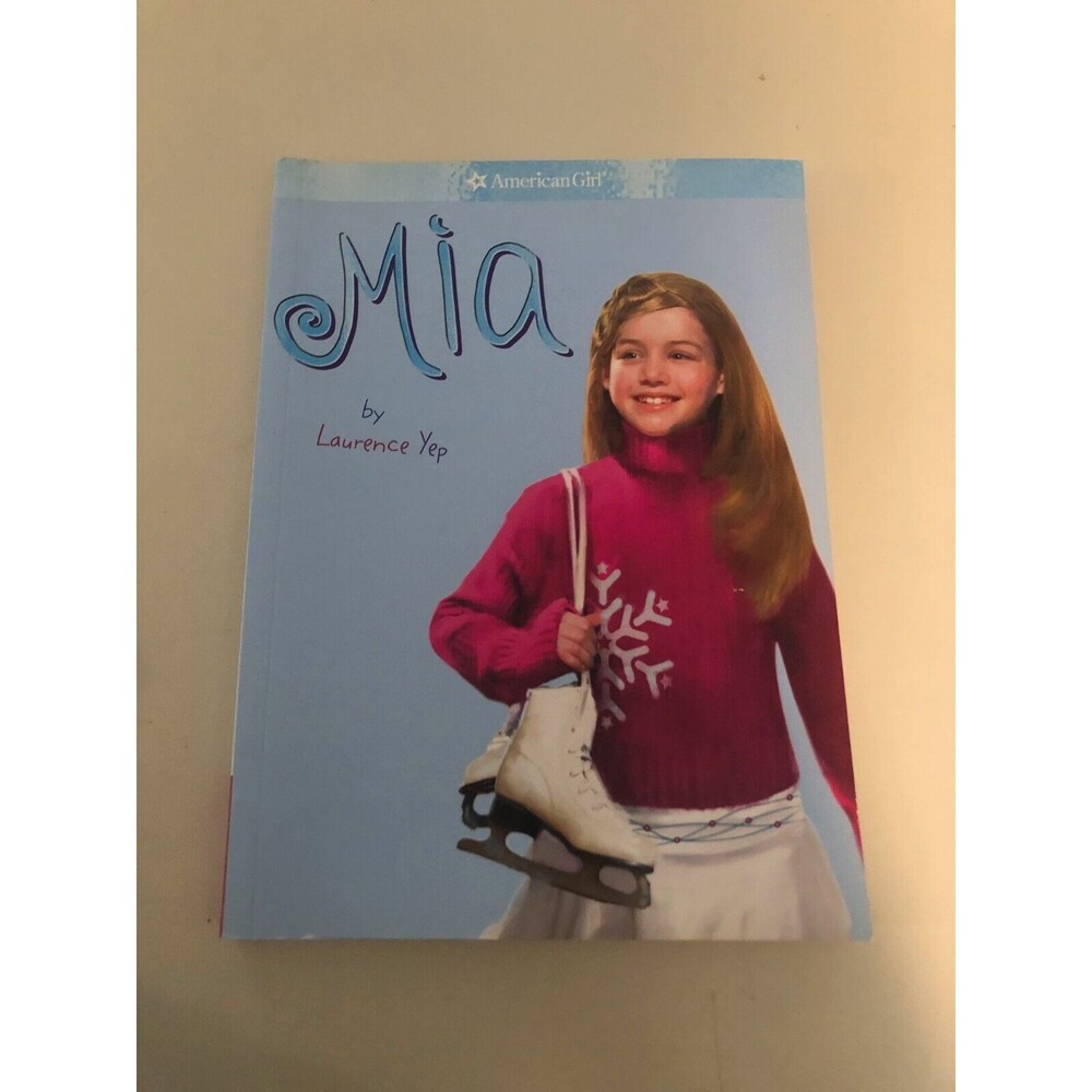 Mia (American Girl) - Paperback By Laurence Yep - GOOD